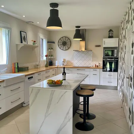 Les Pommiers De Belle Etoile